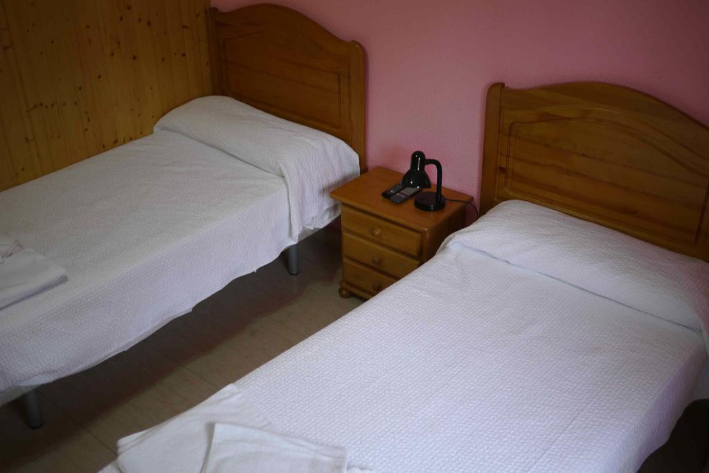 Hostal El Alba Brunete Room photo